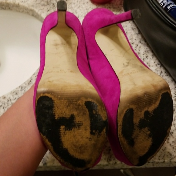 Shoes!! - Picture 4 of 5